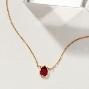Luna Norte Delicate Gemstone Birthstone Necklace in Garnet